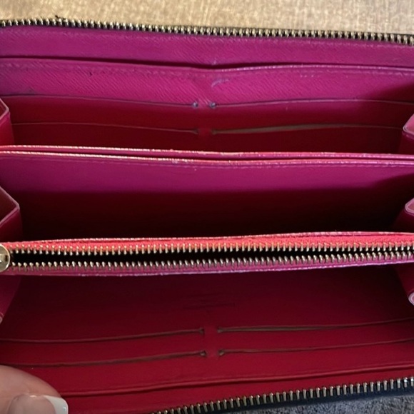 LOUIS VUITTON BLACK MARUKAMI ZIPPY WALLET